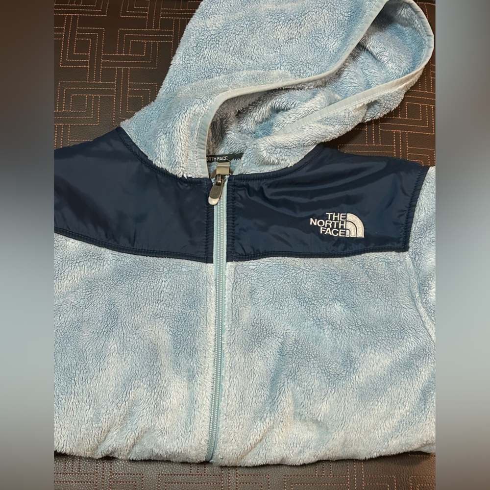 BOGO North Face zip front soft fleece - Picture 3 of 5
